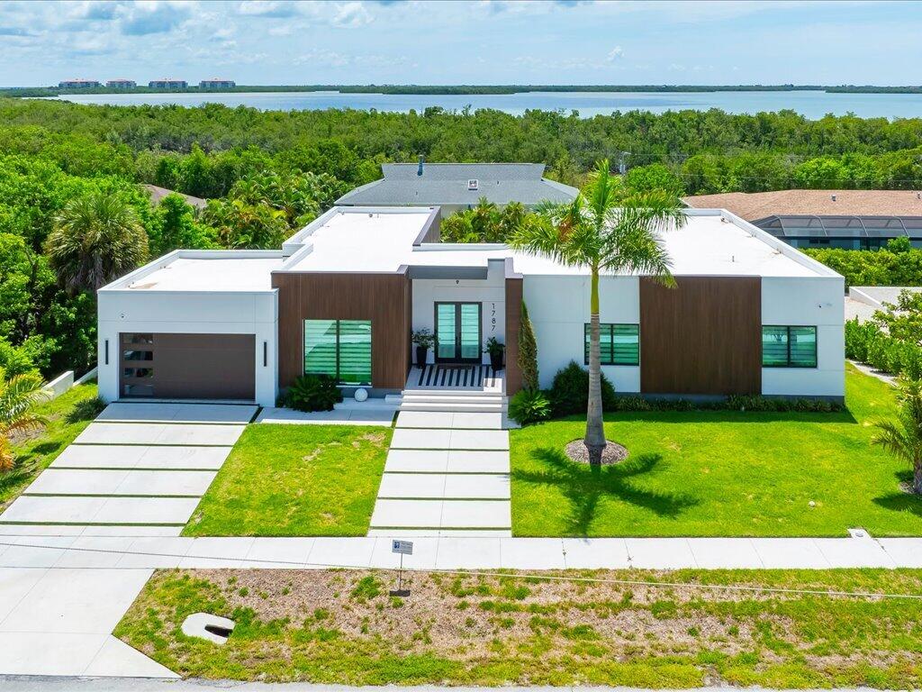 1787 Dogwood Dr, Marco Island, FL 34145 photo