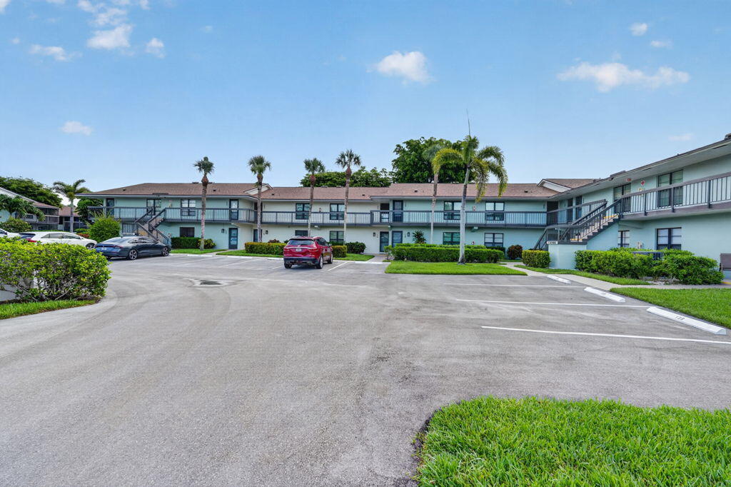 35 Greenbrier, Marco Island, FL 34145