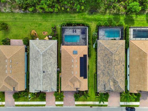 426 Tamarindo Ln, Naples, FL 34114 photo