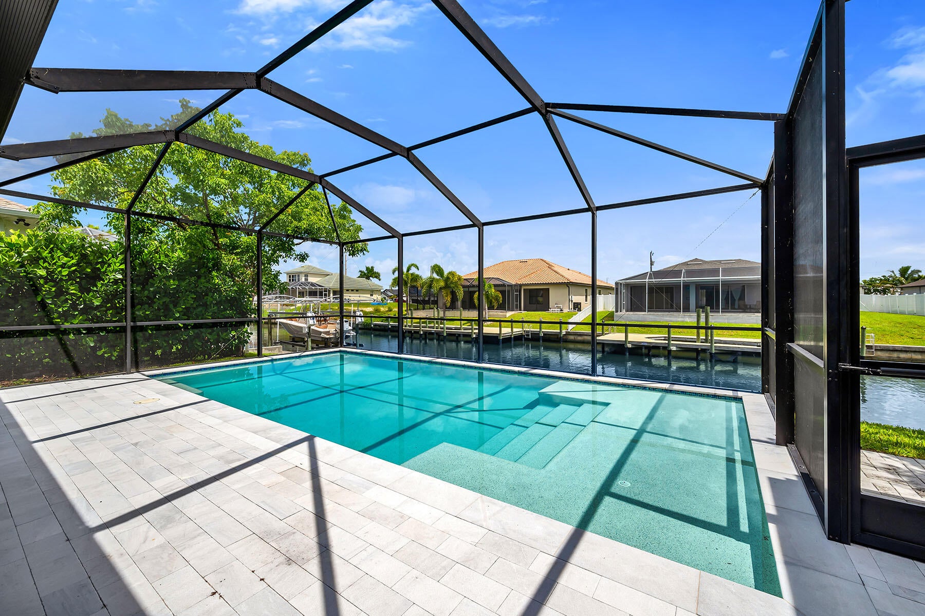 1905 SW 29 Terrace, Cape Coral, FL 33914 photo