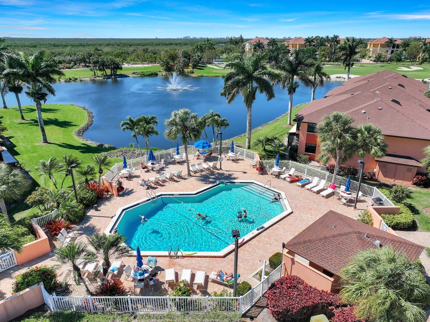 1544 Mainsail Dr, Naples, FL 34114