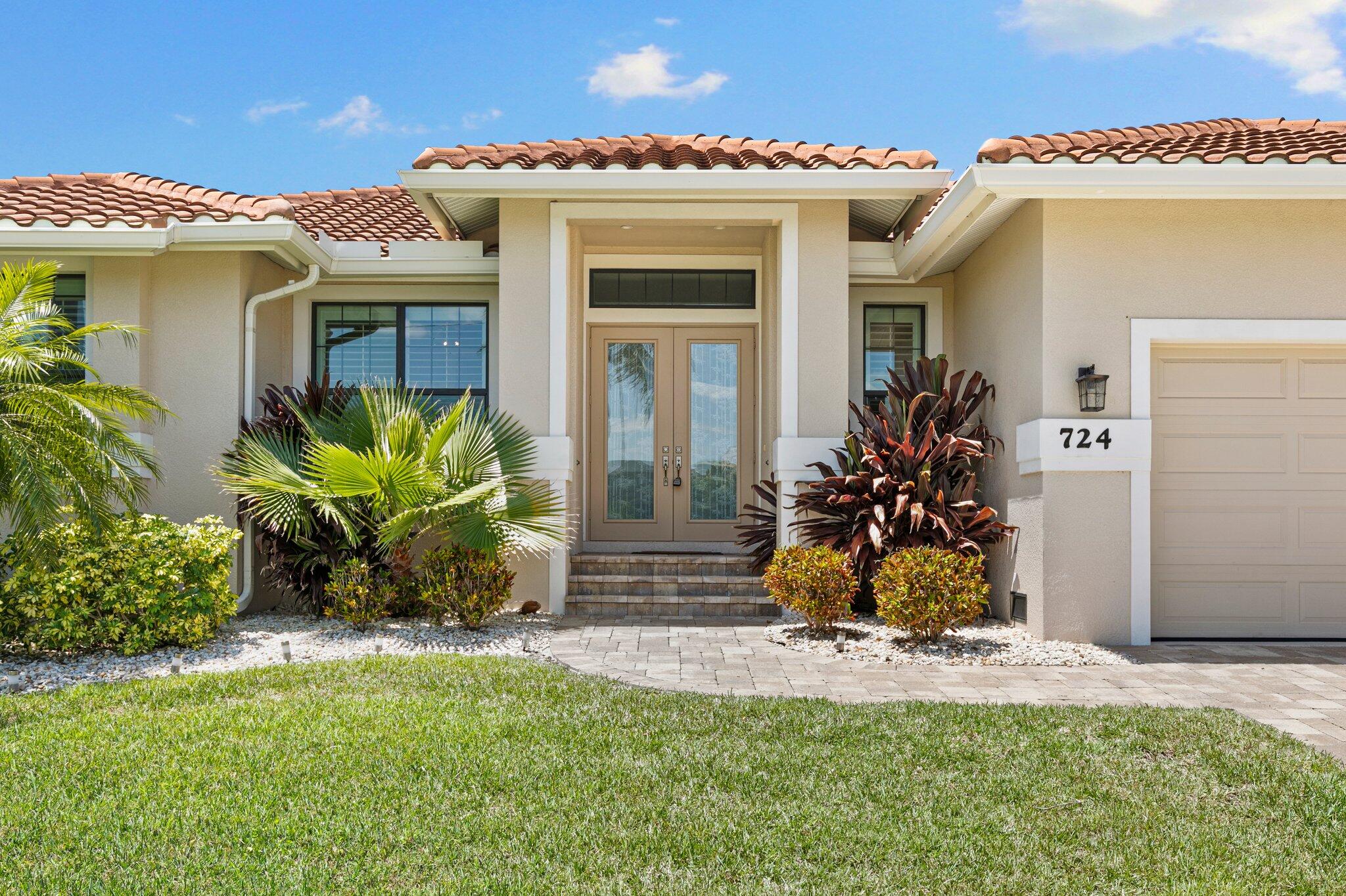 724 Seagrape Dr, Marco Island, FL 34145 photo