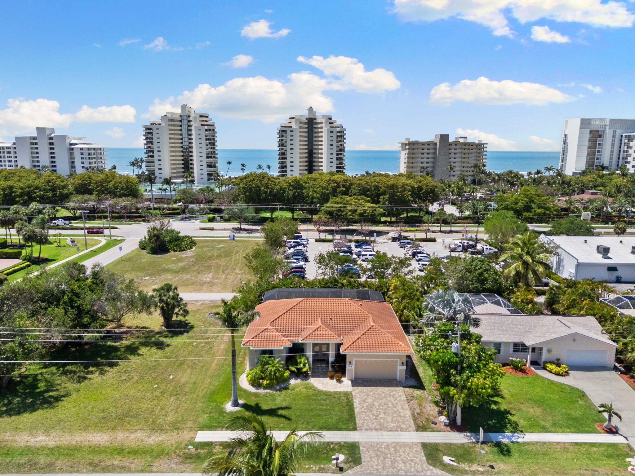 724 Seagrape Dr, Marco Island, FL 34145 photo