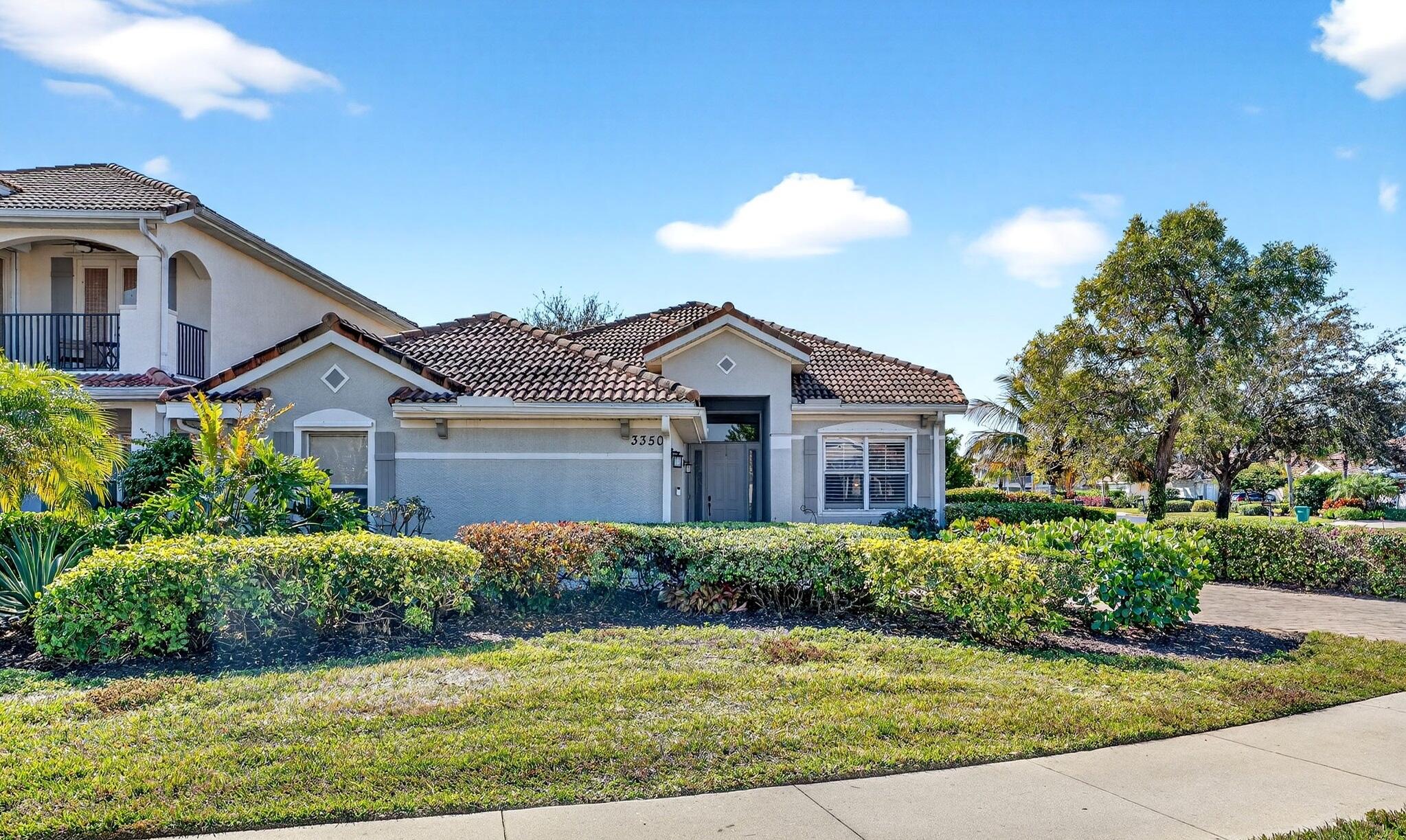 3350 Sandpiper Way, Naples, FL 34109 photo