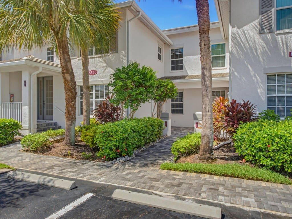 8355 Whisper Trace Way, Naples, FL 34114