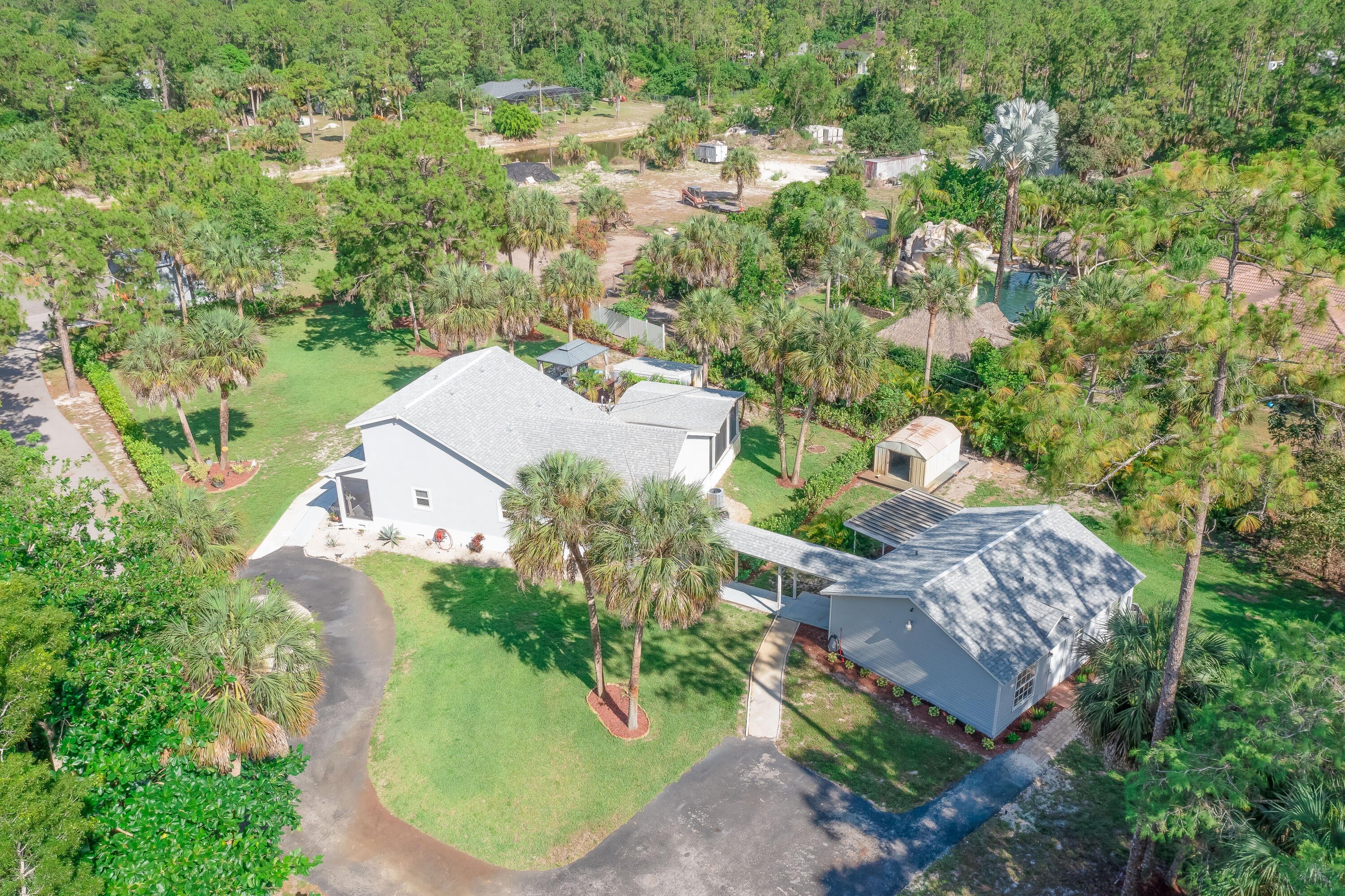 260 8 St, Naples, FL 34120 photo