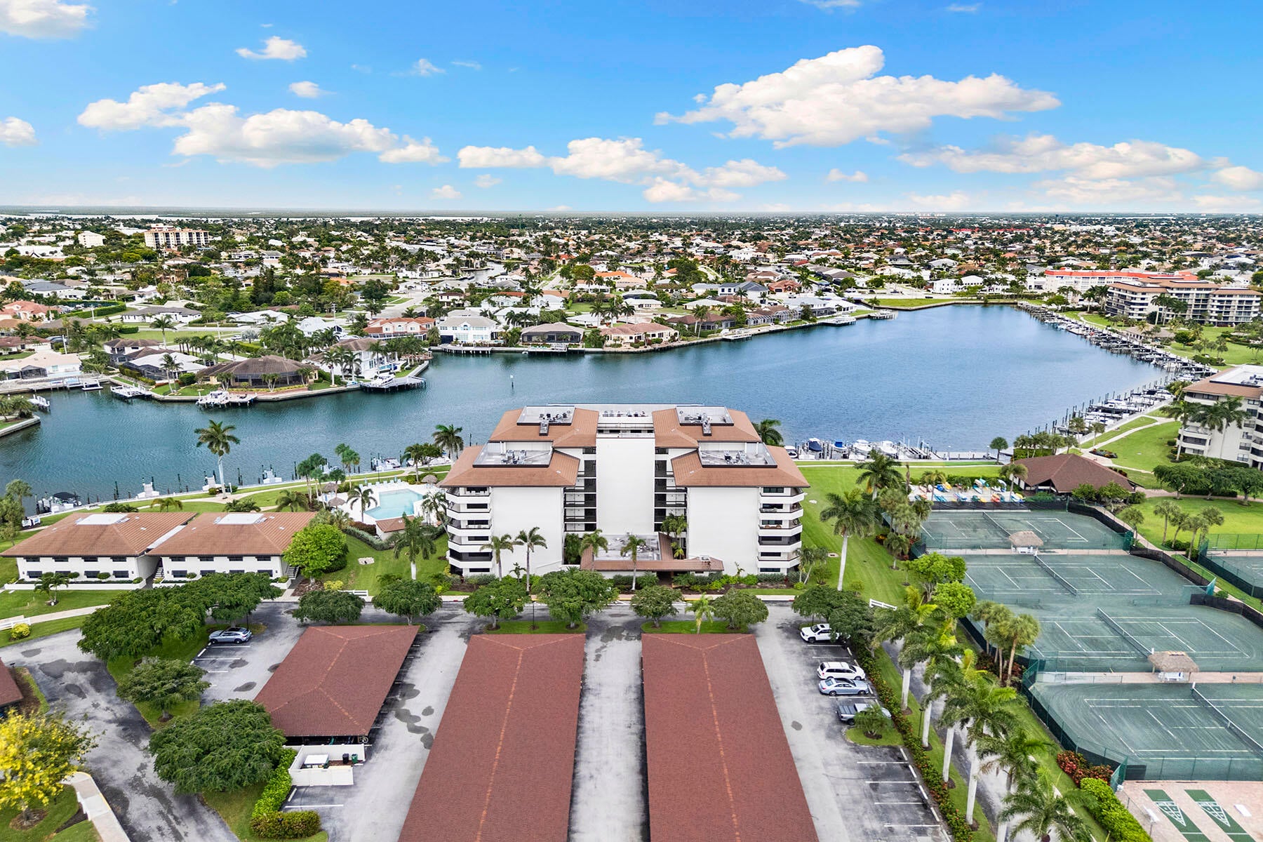 591 Seaview 508, Marco Island, FL 34145
