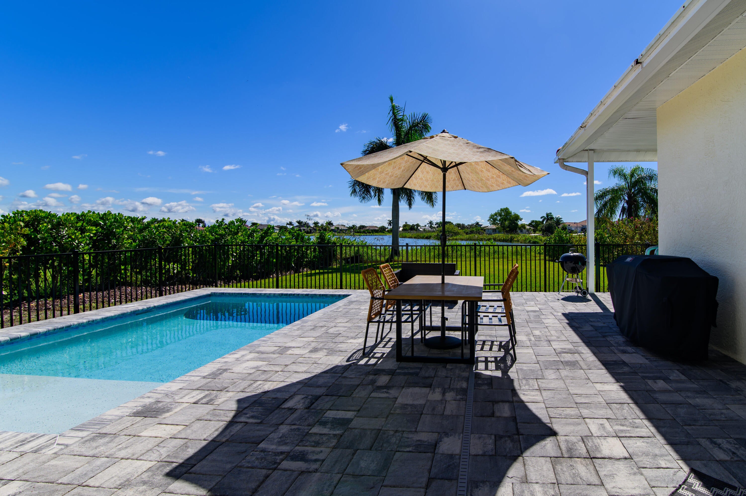 18198 Royal Hammock Blvd, Naples, FL 34114 photo