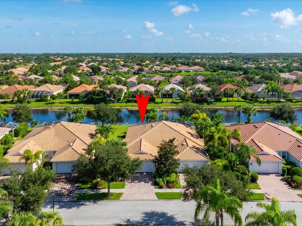 8647 Genova Ct, Naples, FL 34114 photo