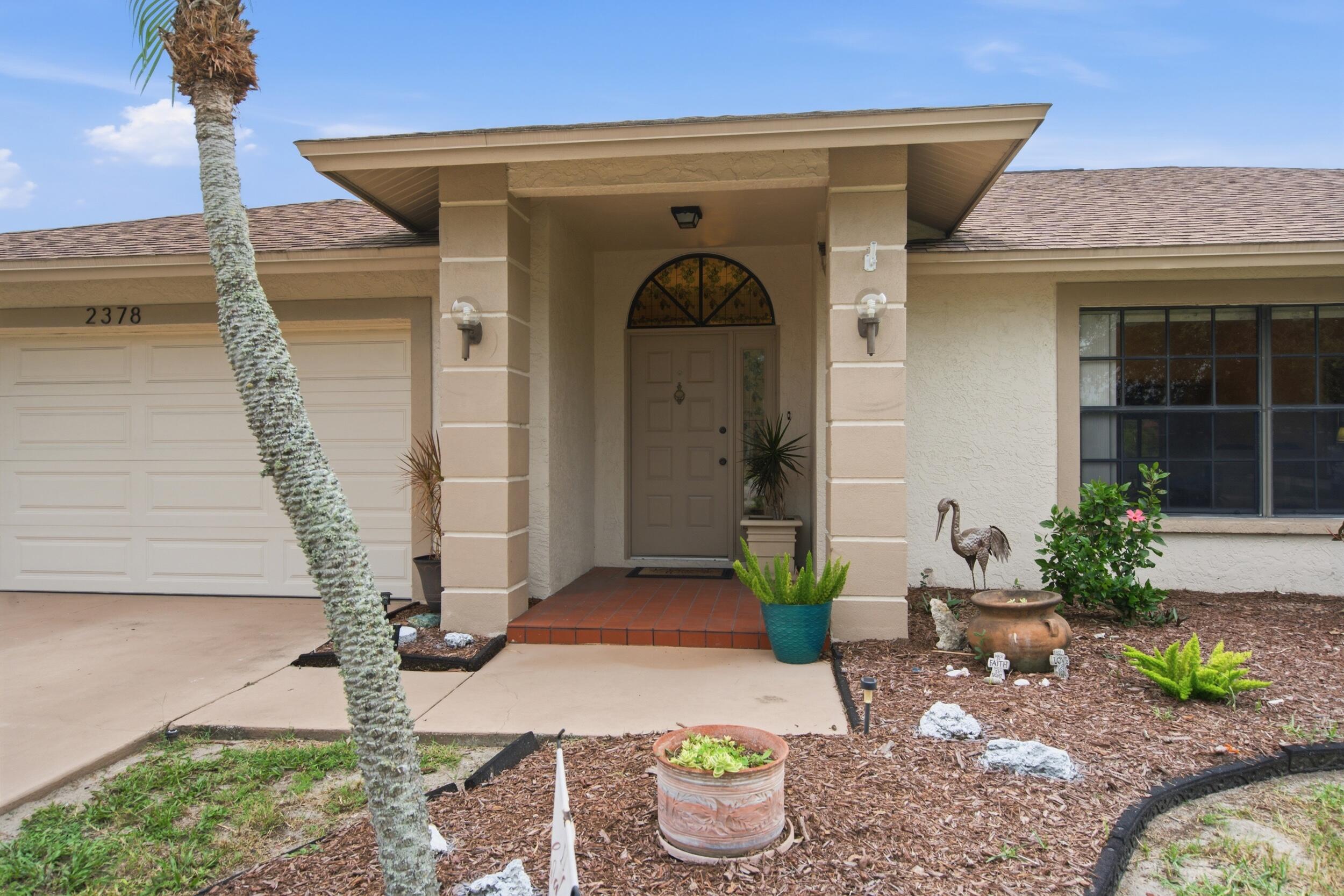 2378 River Reach Dr, Naples, FL 34104 photo