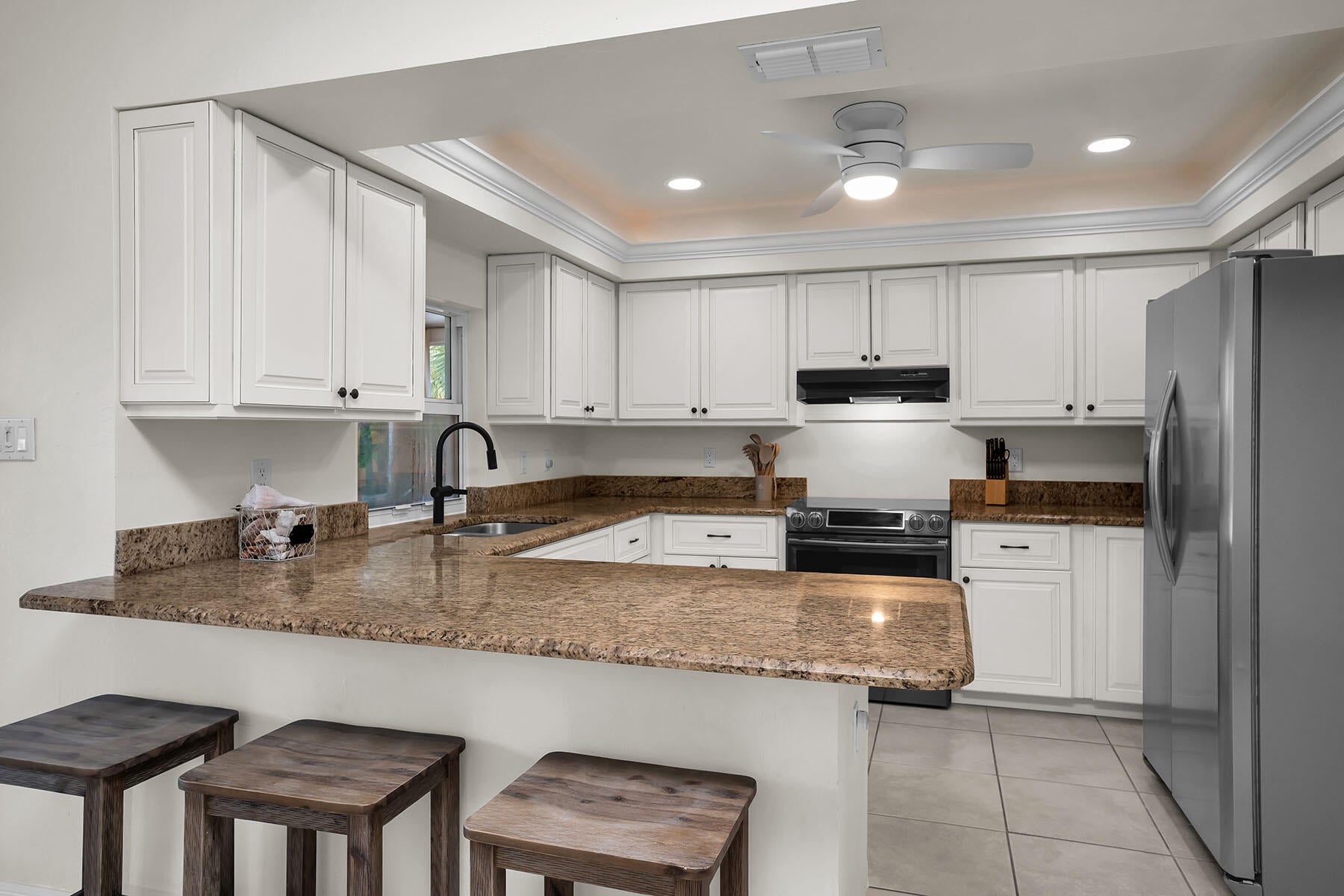 770 Kendall Dr, Marco Island, FL 34145 photo