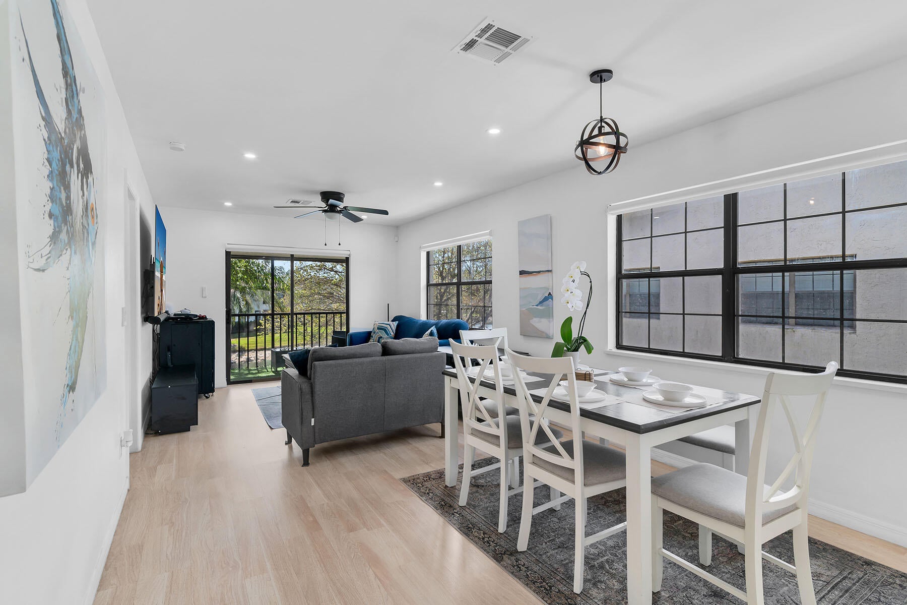 5245 Treetops Dr #204, Naples, FL 34113 photo