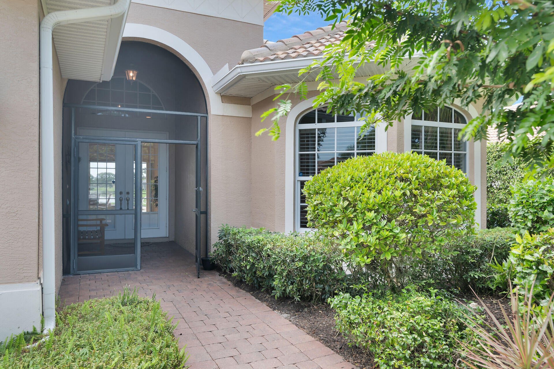 6718 Crowned Eagle Ln, Naples, FL 34113 photo