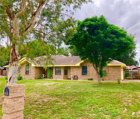 Single Family Residence in McAllen TX 3713 Gonzalez Lane.jpg