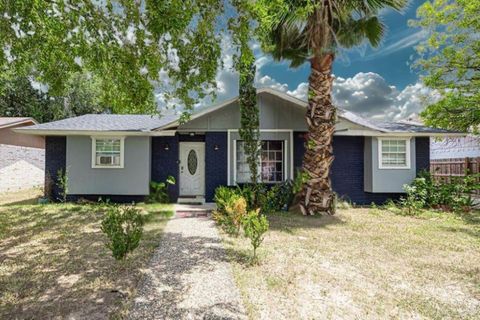 Single Family Residence in McAllen TX 3300 N 20th Street.jpg