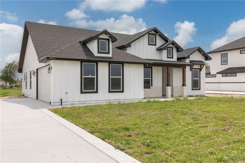 Single Family Residence in Weslaco TX 2831 Sienna Drive.jpg
