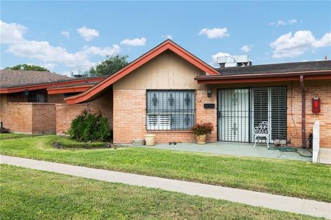 Condominium in McAllen TX 800 E Dallas Avenue #7.jpg