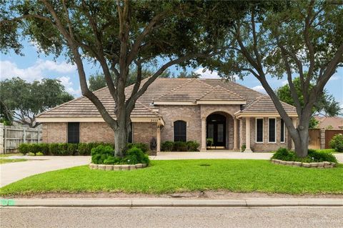 Single Family Residence in Edinburg TX 2513 Kings Drive.jpg