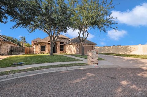 Single Family Residence in McAllen TX 2600 Northgate Lane.jpg