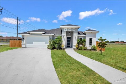 Single Family Residence in McAllen TX 2820 Linva Avenue.jpg