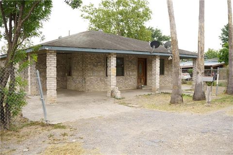 Single Family Residence in Mission TX 5909 S Kountry Loop.jpg