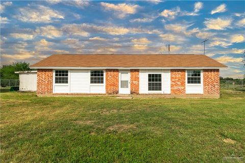 Single Family Residence in Palmview TX 2311 Frontier Drive.jpg