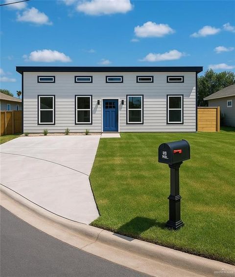 Single Family Residence in Weslaco TX 2813 Rudy Drive.jpg