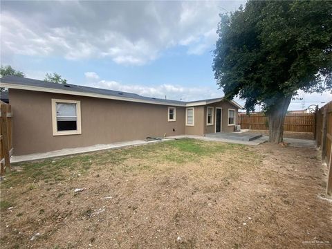 Single Family Residence in Mission TX 721 W 4th Street.jpg