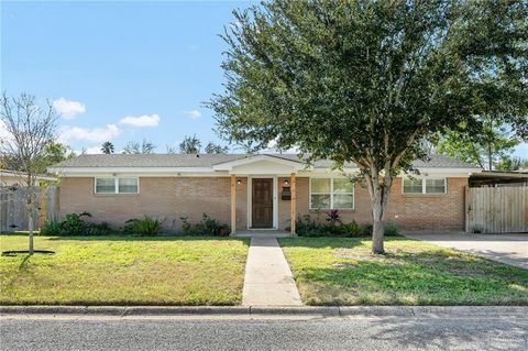 Single Family Residence in McAllen TX 417 W Westway Avenue.jpg