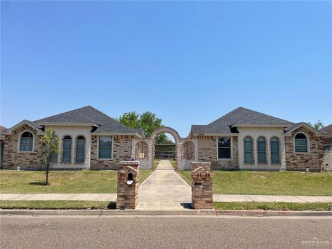 Quadruplex in Edinburg TX 2015 W Western Street.jpg
