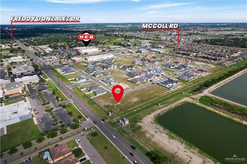  in Edinburg TX 3217-3213 W Brentwood Street.jpg