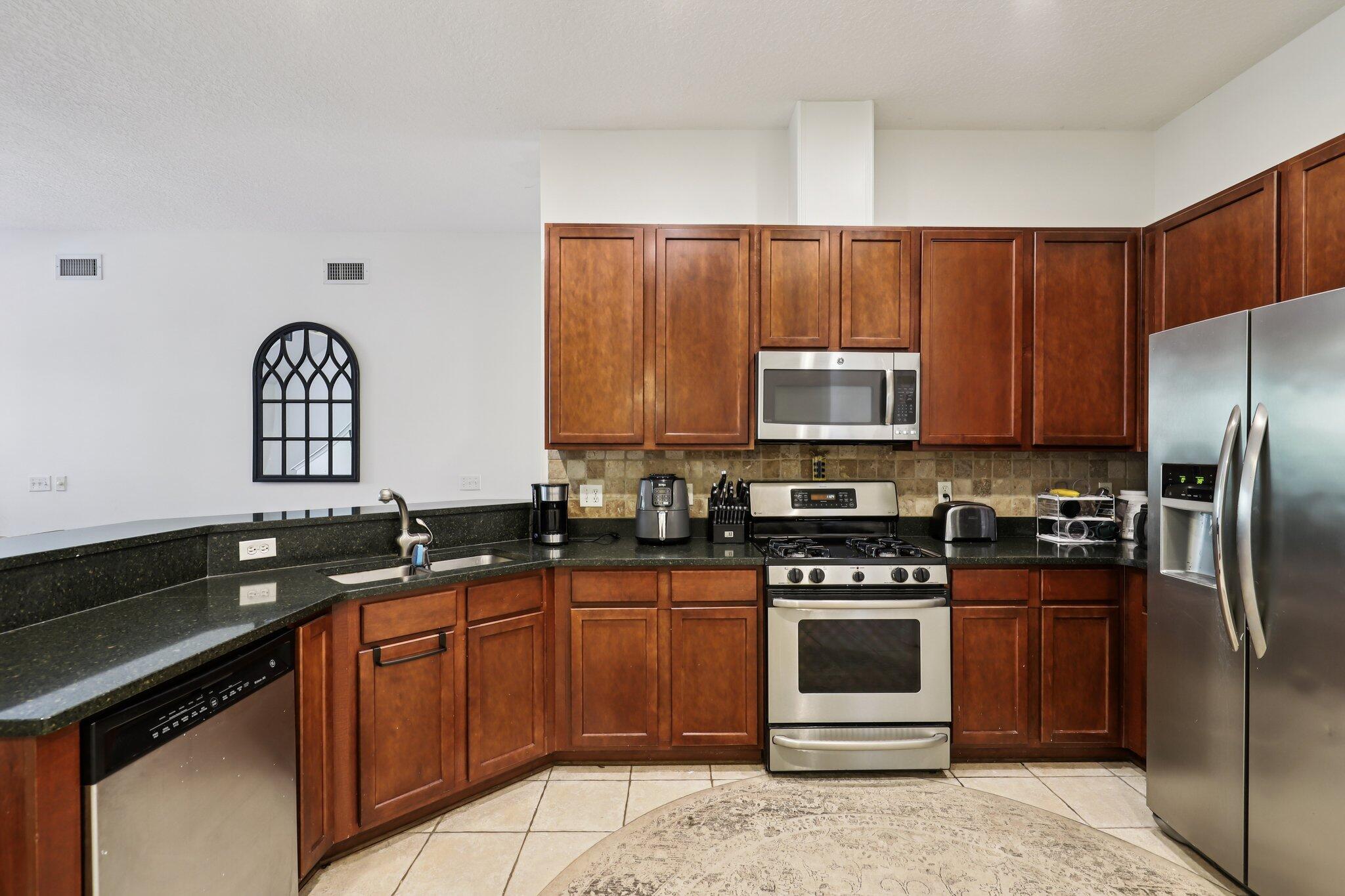 333 Stokes Creek Dr, FL 00000 photo