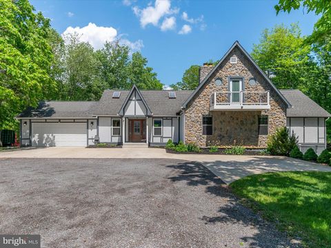 Single Family Residence in Upper Marlboro MD 9510 Ardwick Ardmore ROAD.jpg