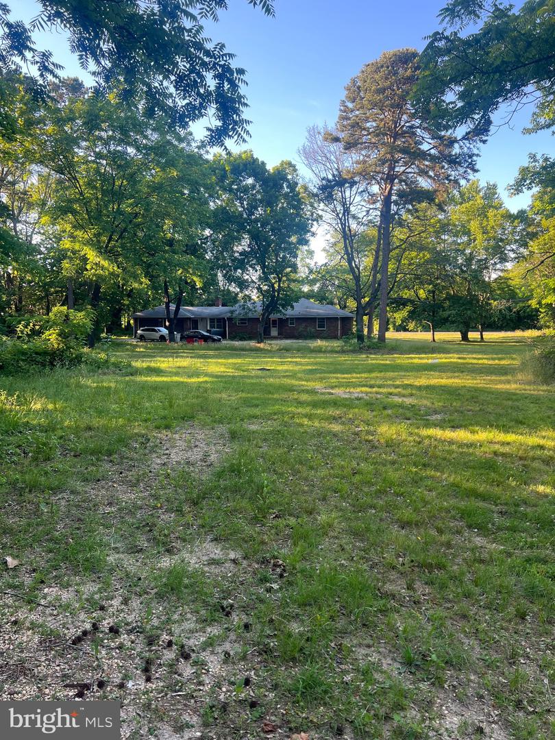 533 Sherman Ave, Vineland, NJ 08360