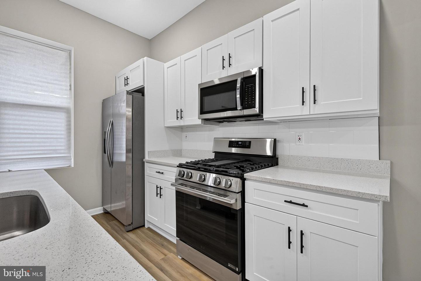 2820 Auchentoroly Ter, Baltimore, MD 21217 photo