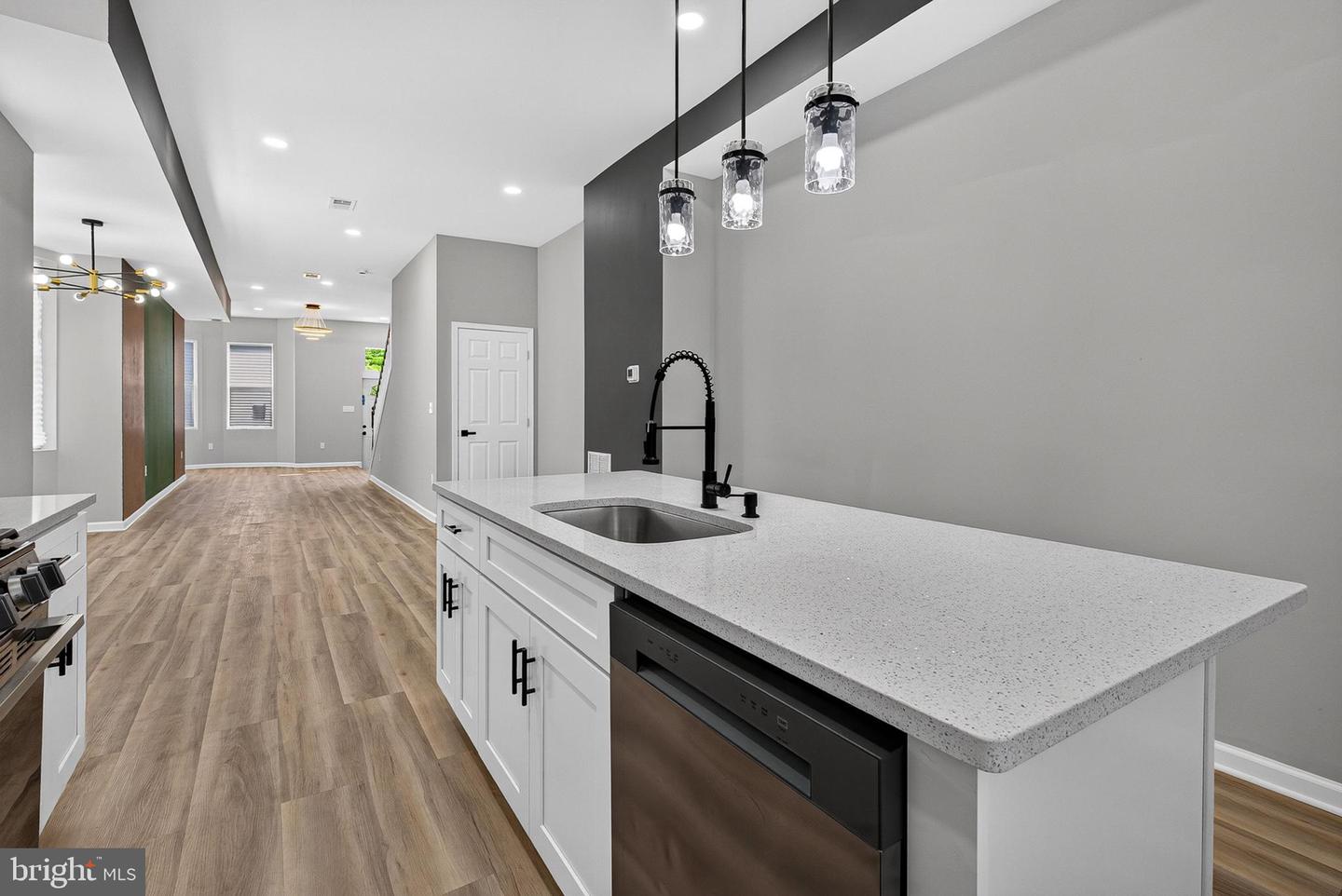2820 Auchentoroly Ter, Baltimore, MD 21217 photo