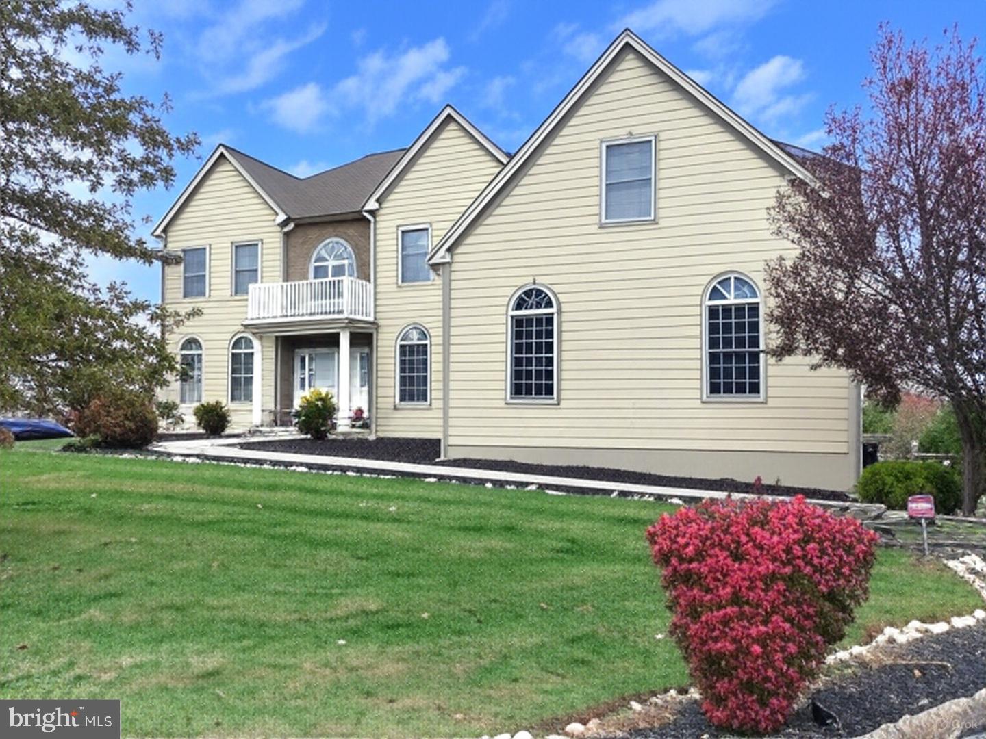 1401 Hampstead Ct, Blue Bell, PA 19422
