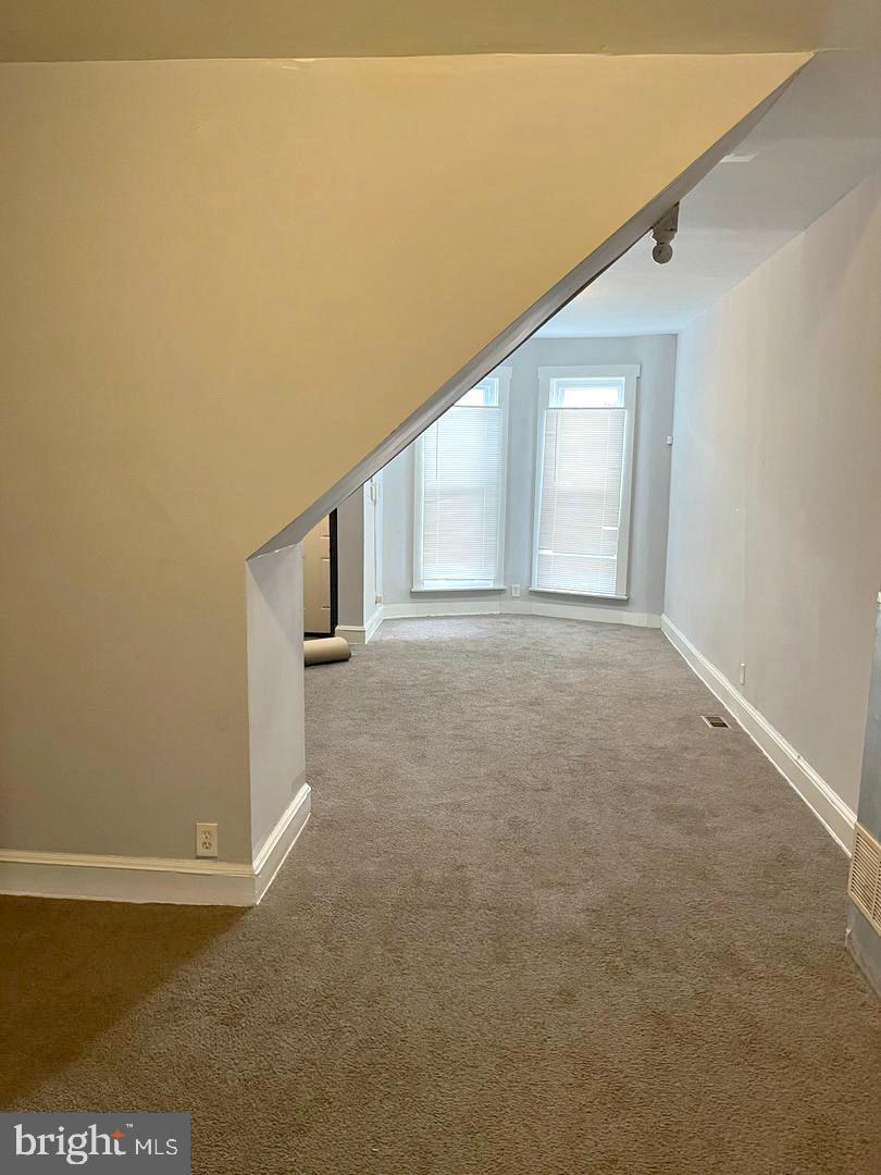 1904 Mosher St, Baltimore, MD 21217 photo
