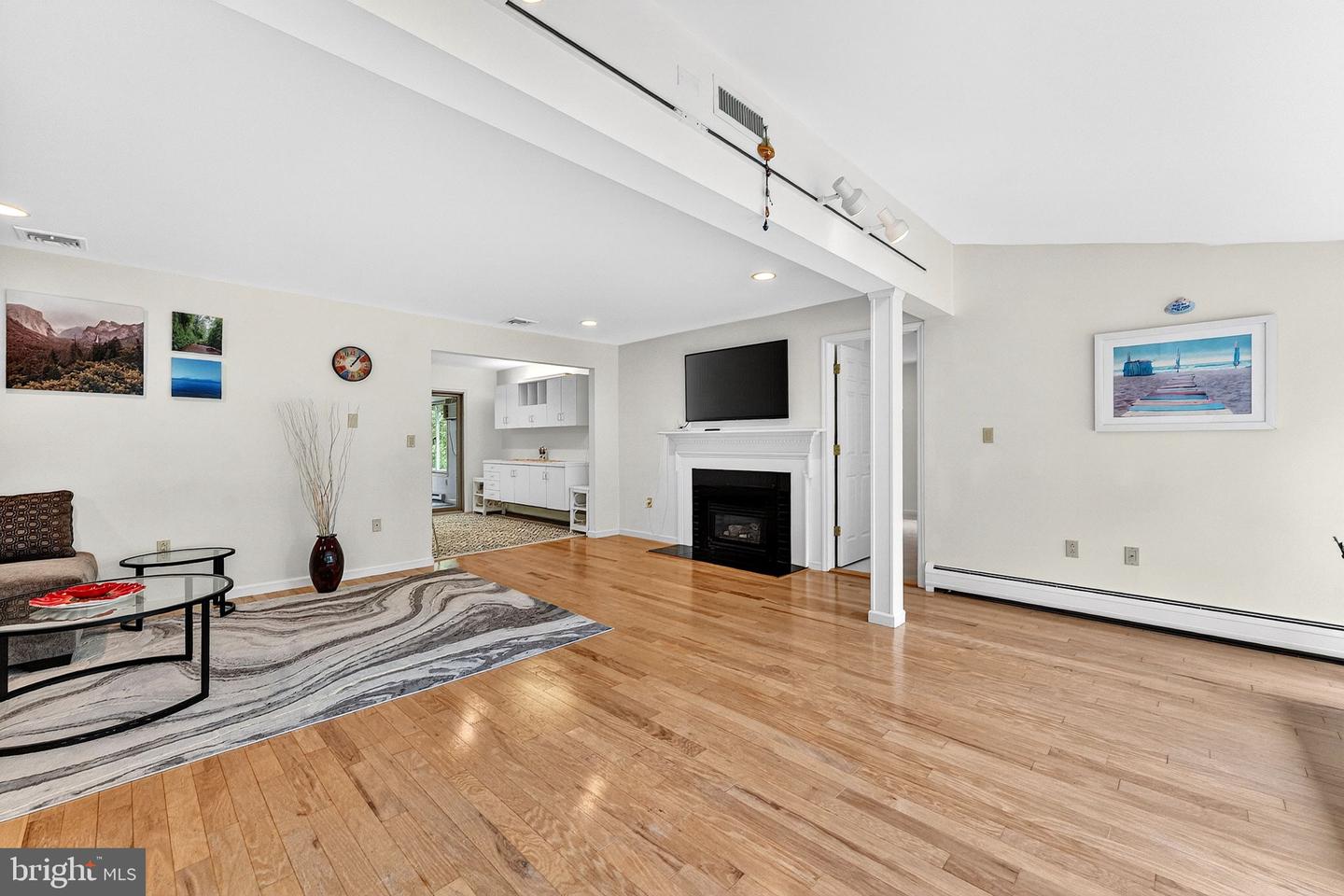 61 Broadripple Dr, Princeton, NJ 08540 photo