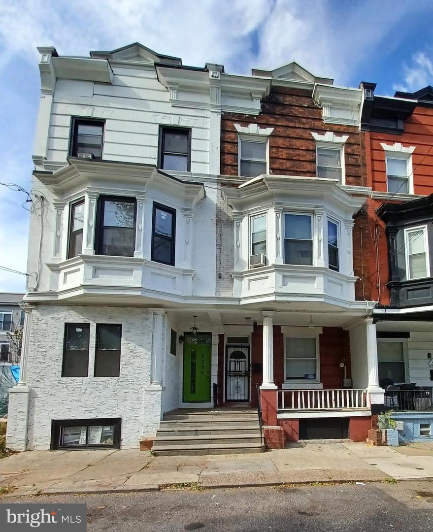 2238 Natrona St, Philadelphia, PA 19132