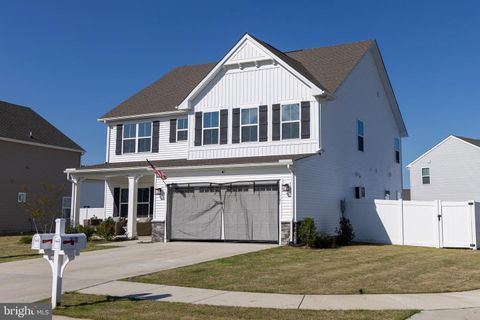 Single Family Residence in Other NC 1305 London STREET.jpg