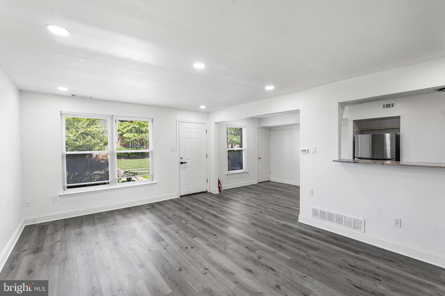 1032 Harbor Dr #1032, Palmyra, NJ 08065 photo