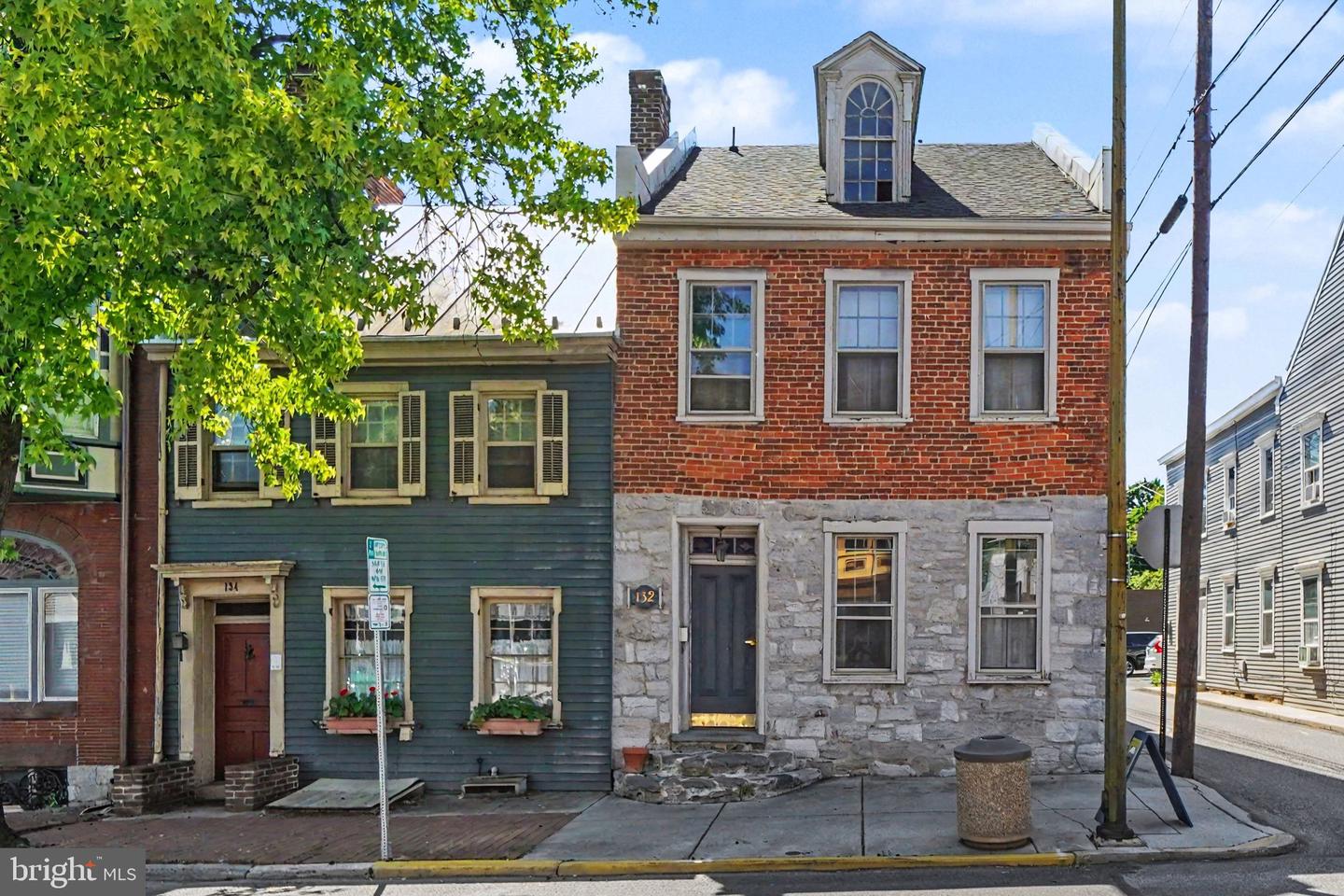 132 Hanover St, Carlisle, PA 17013