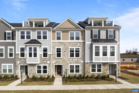 Townhouse in Crozet VA 99 Park Ridge Dr.jpg