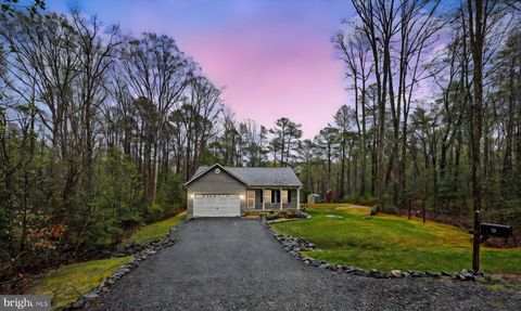 Single Family Residence in Ruther Glen VA 6 Kreigh COURT.jpg