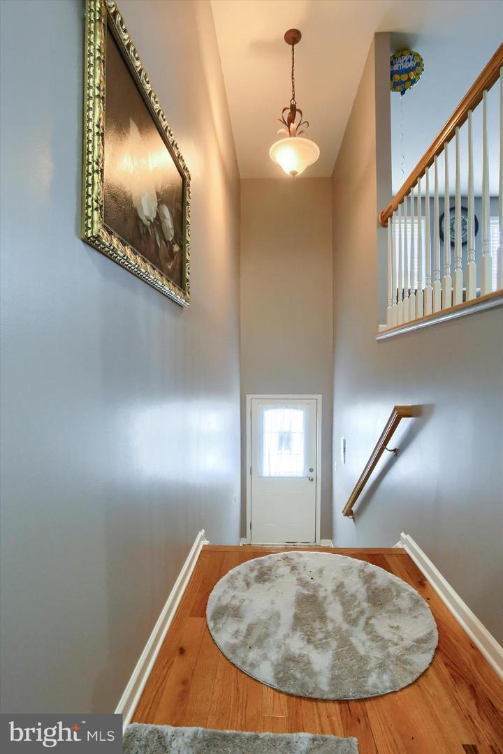 6347 Mercury Dr, Mechanicsburg, PA 17050 photo
