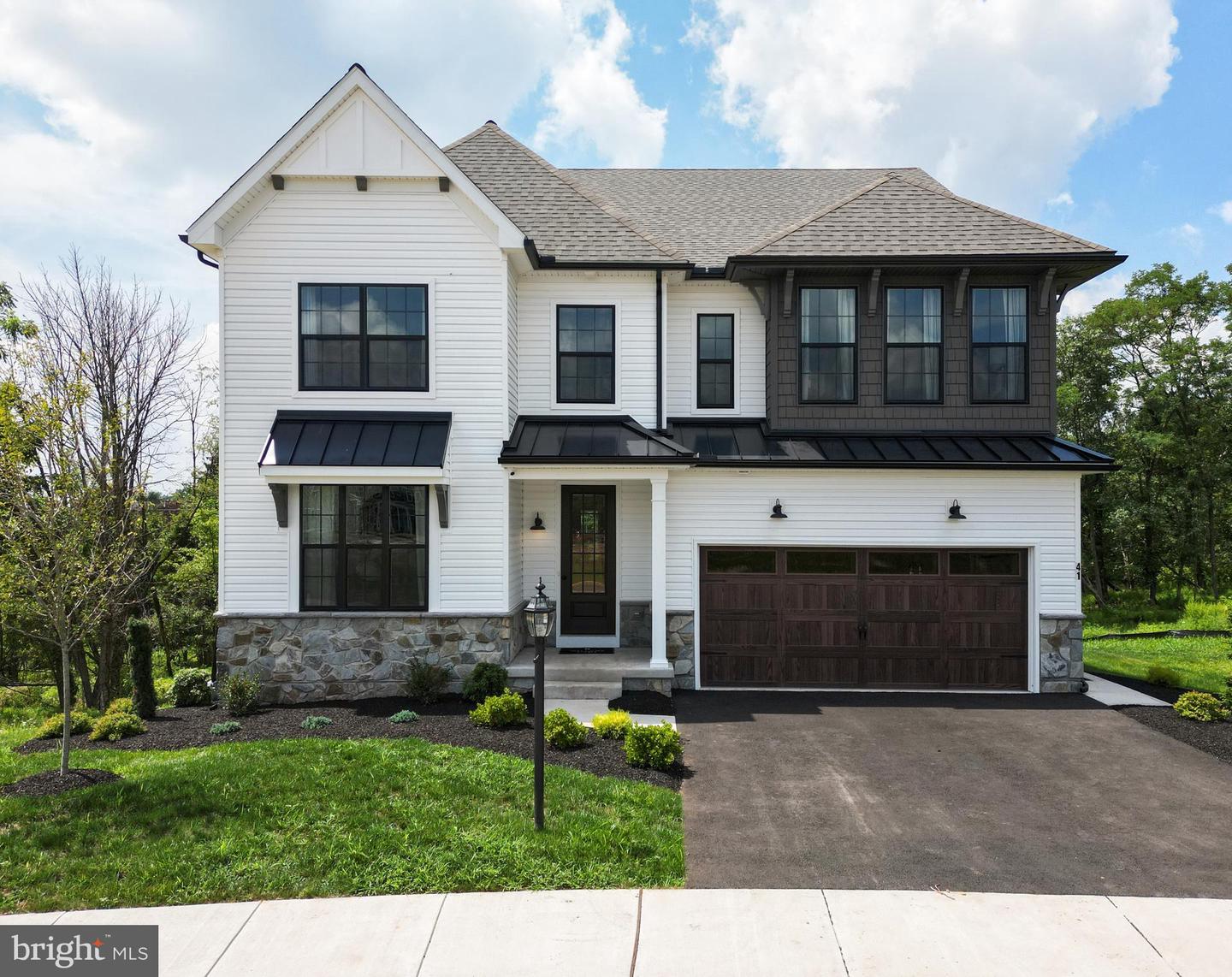 300 Pearl Ln ##COVINGTON, Gilbertsville, PA 19525 photo
