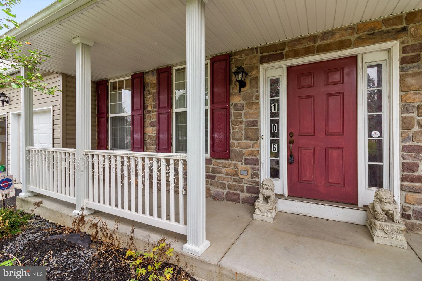106 Daffodil Dr, East Stroudsburg, PA 18301 photo