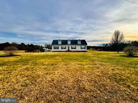 Single Family Residence in Caret VA 1735 Clarkes Store ROAD 1.jpg