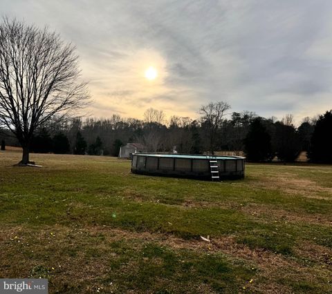 Single Family Residence in Caret VA 1735 Clarkes Store ROAD 5.jpg